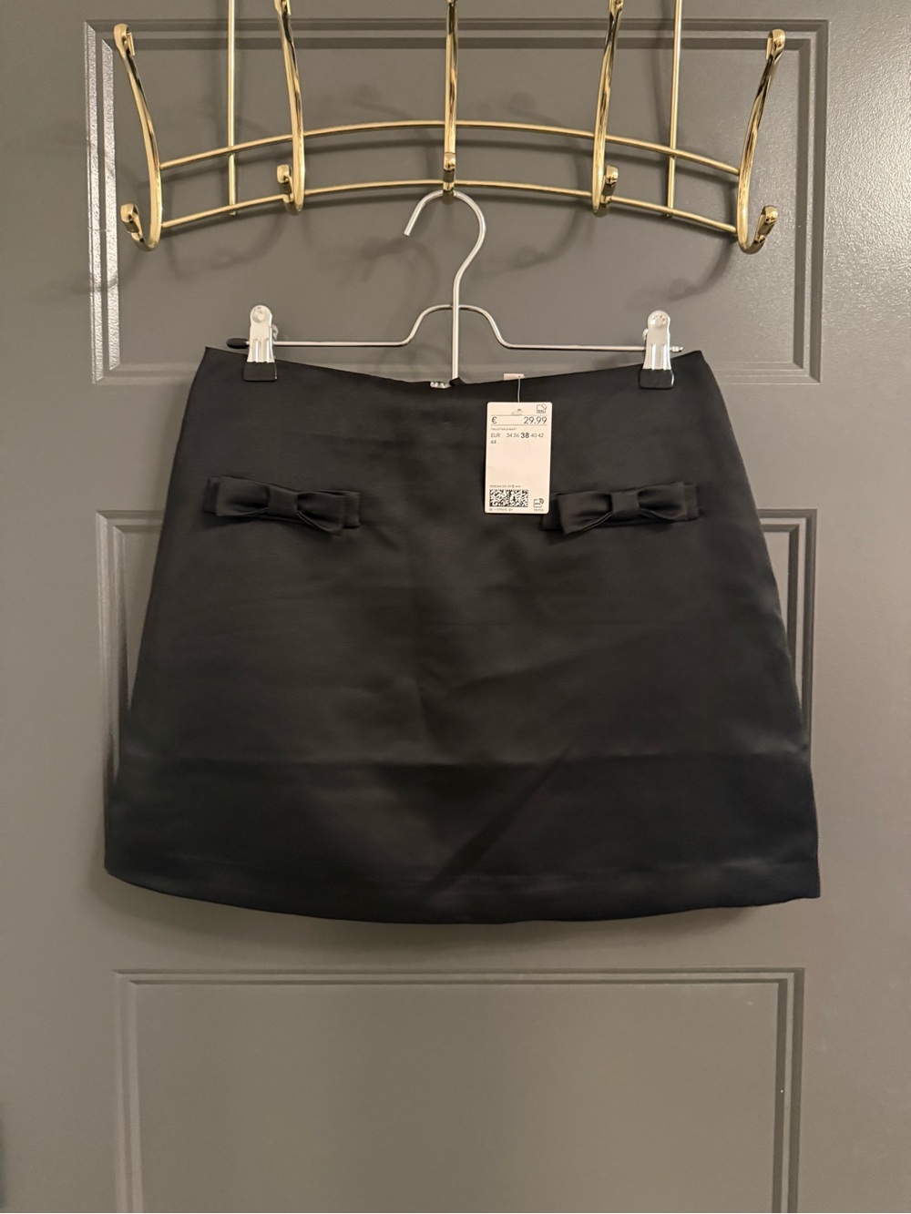 H&M Black Satin Bow Tie Mini Skirt